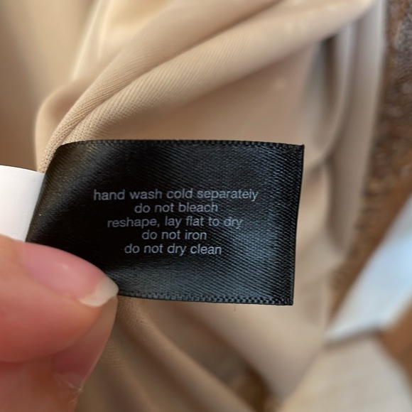 LANE BRYANT UEC Women’s Size 14/16 Gold Sequin Duster Holiday Festive Sparkly - Picture 8 of 15